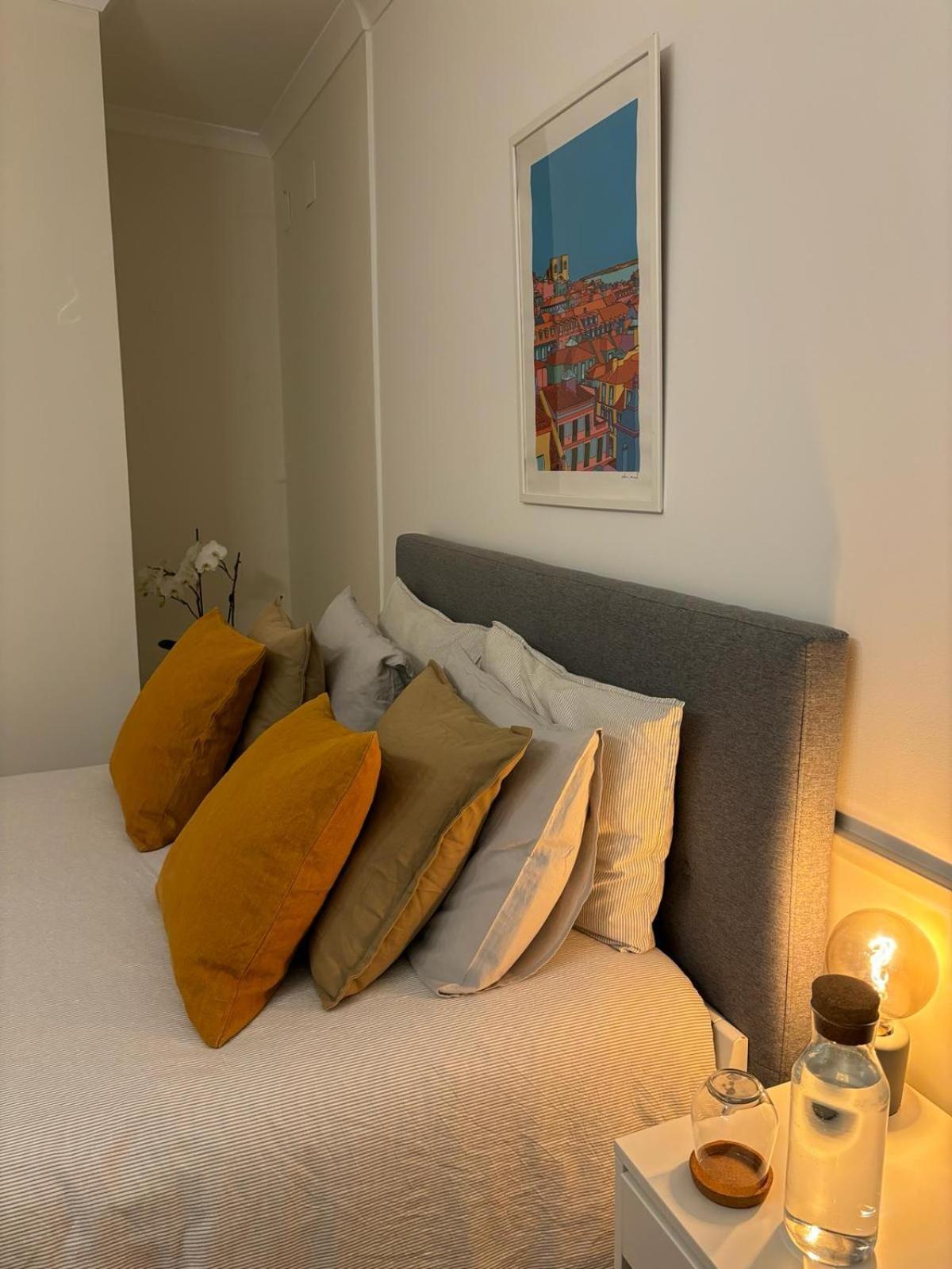 Quarto Com Banheiro Privativo Na Baixa ลิสบอน ภายนอก รูปภาพ